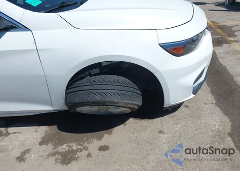 2017 Chevrolet Malibu 1Lt z USA, uszkodzony, nr VIN 1G1ZE5ST7HF147804